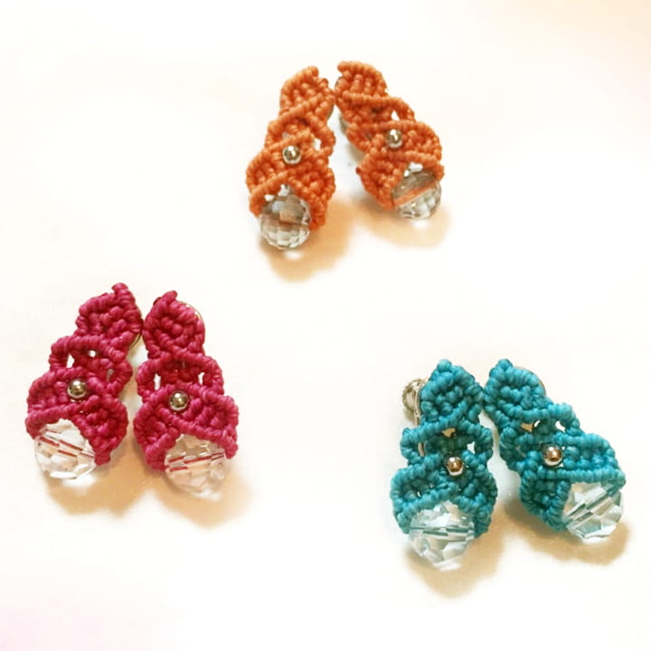 イヤリング｜マクラメ編み｜オレンジ｜ピンク｜atelier KAZUMI｜アトリエカズミ