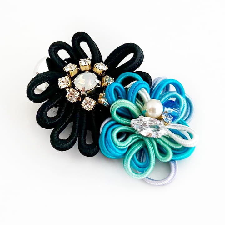 マスククリップ｜フラワーモチーフ｜ブラック｜ブルー｜atelier KAZUMI｜アトリエカズミ